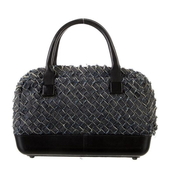 BOTEGA VENETTA Handle Bag.